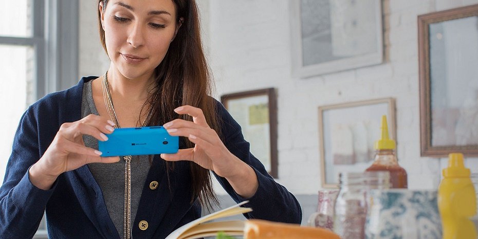 Lumia 640-Back